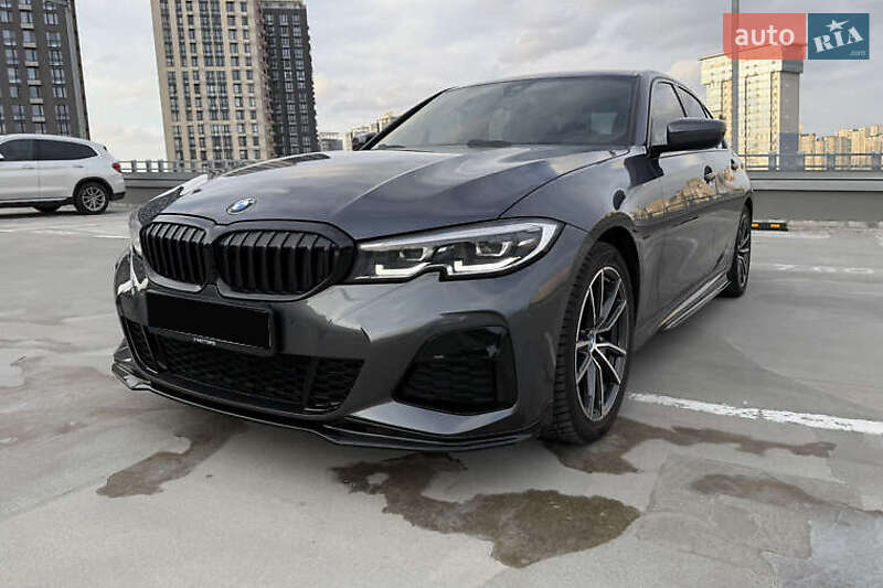 Седан BMW 3 Series 2021 в Львове