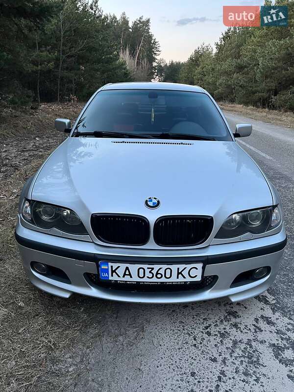 Седан BMW 3 Series 2002 в Барышевке