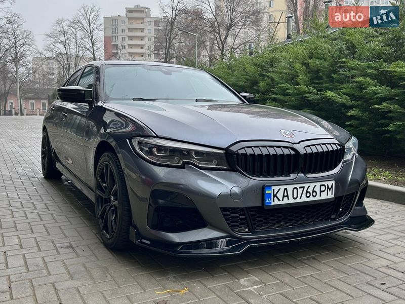 Седан BMW 3 Series 2019 в Одесі