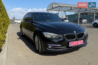 Седан BMW 3 Series 2016 в Черкасах