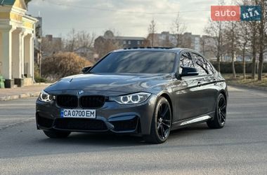 Седан BMW 3 Series 2012 в Умані