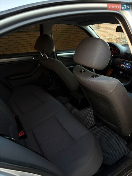 Седан BMW 3 Series 2003 в Теофиполе фото 25 Седан BMW 3 Series 2003 в Теофиполе