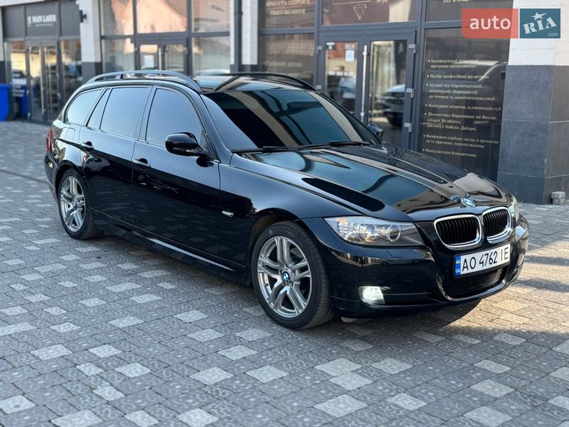 BMW 3 Series 2009