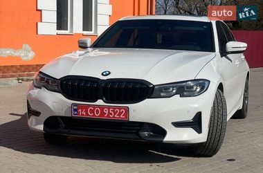 Седан BMW 3 Series 2019 в Львове