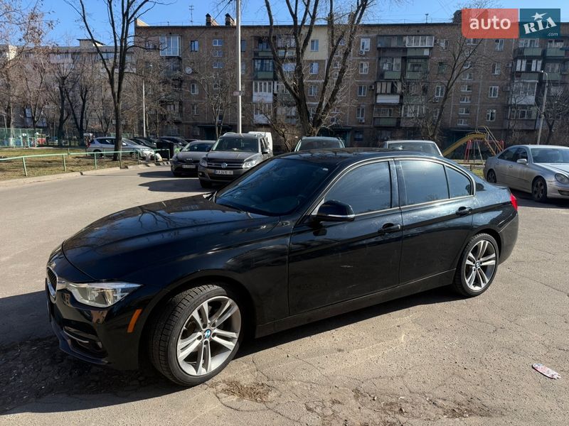 Седан BMW 3 Series 2016 в Киеве