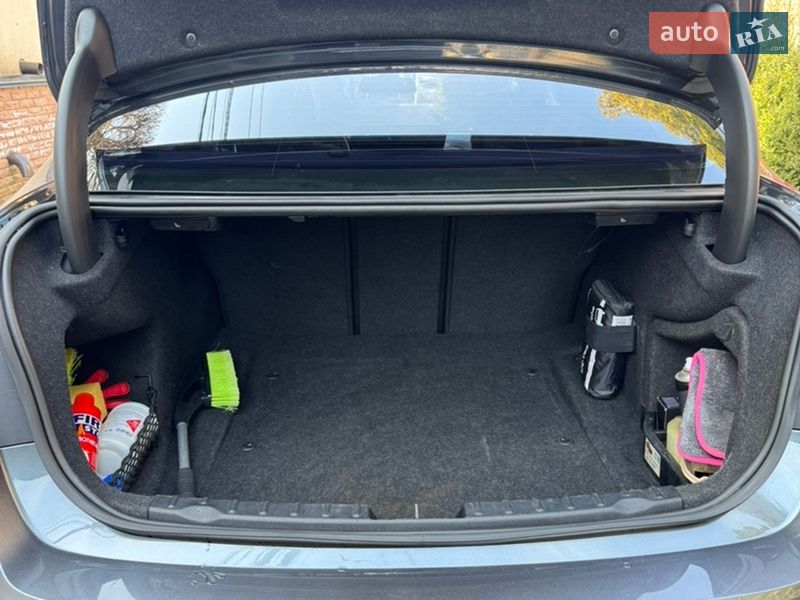 Седан BMW 3 Series 2014 в Киеве фото 7 Седан BMW 3 Series 2014 в Киеве