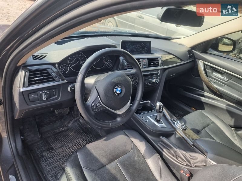 Седан BMW 3 Series 2013 в Кременце