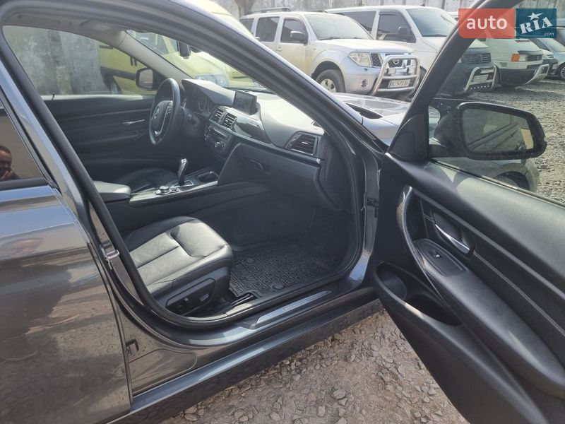 Седан BMW 3 Series 2013 в Кременце