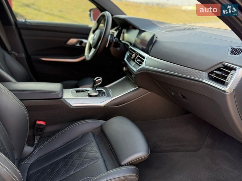 Седан BMW 3 Series 2020 в Киеве