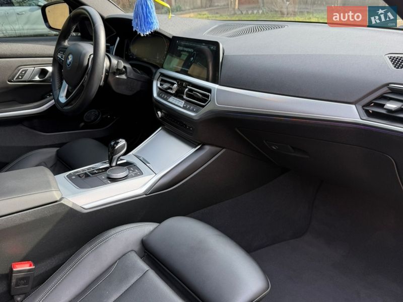 Седан BMW 3 Series 2022 в Одессе фото 7 Седан BMW 3 Series 2022 в Одессе