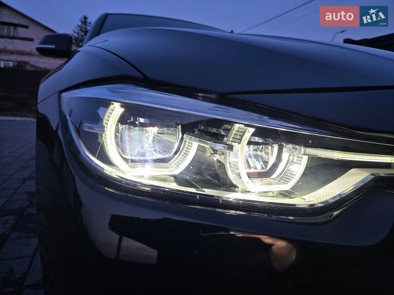 Седан BMW 3 Series 2016 в Луцке