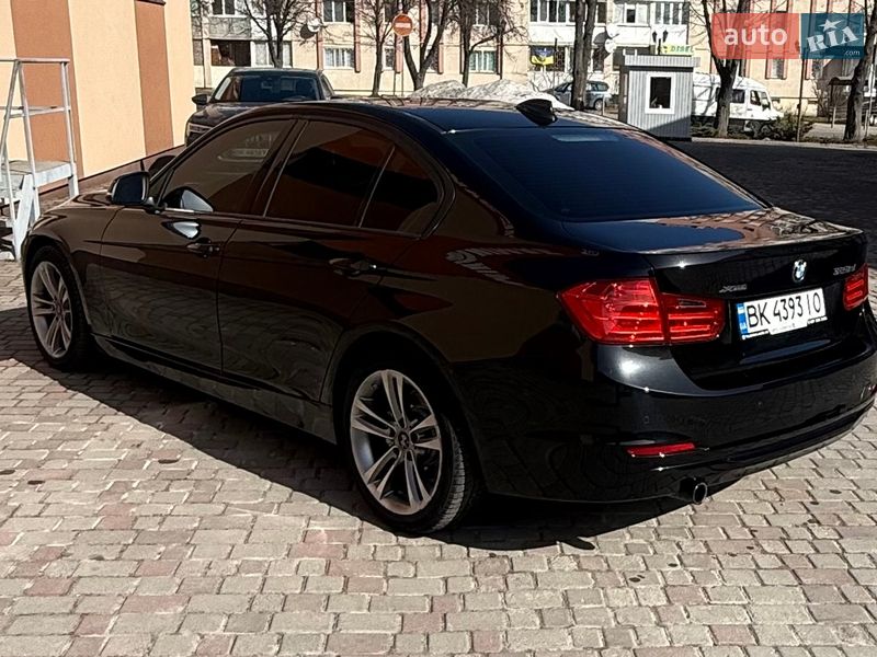 Седан BMW 3 Series 2013 в Ровно
