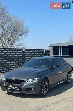 Седан BMW 3 Series 2016 в Киеве