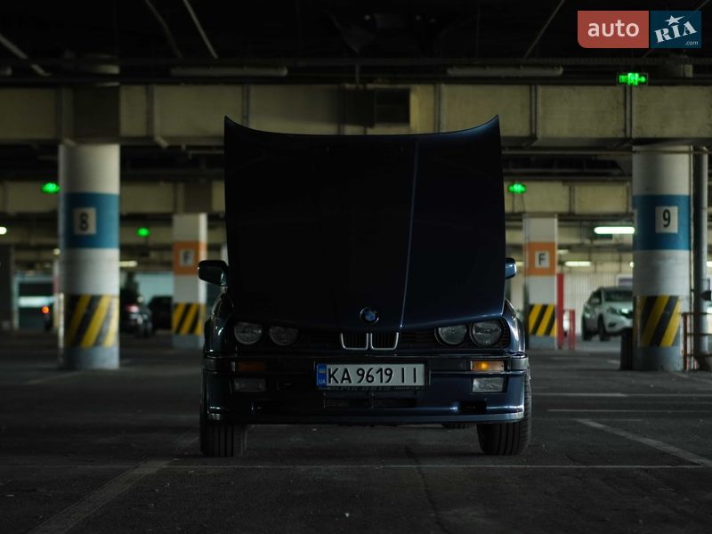 Седан BMW 3 Series 1985 в Киеве