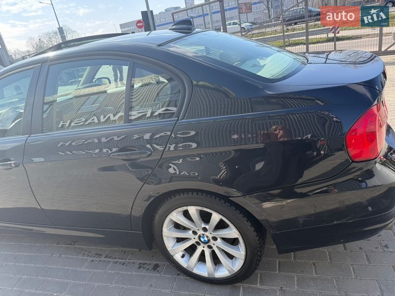 Седан BMW 3 Series 2010 в Киеве фото 4 Седан BMW 3 Series 2010 в Киеве