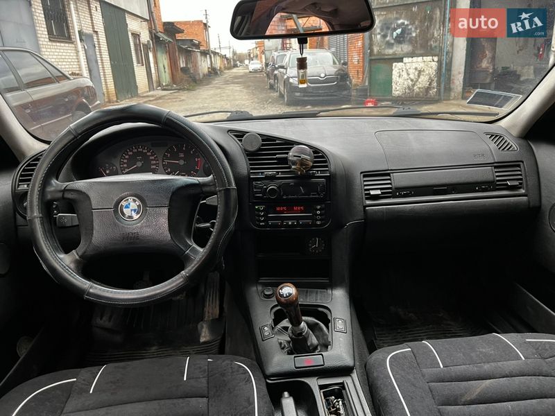 Седан BMW 3 Series 1997 в Виннице фото Седан BMW 3 Series 1997 в Виннице