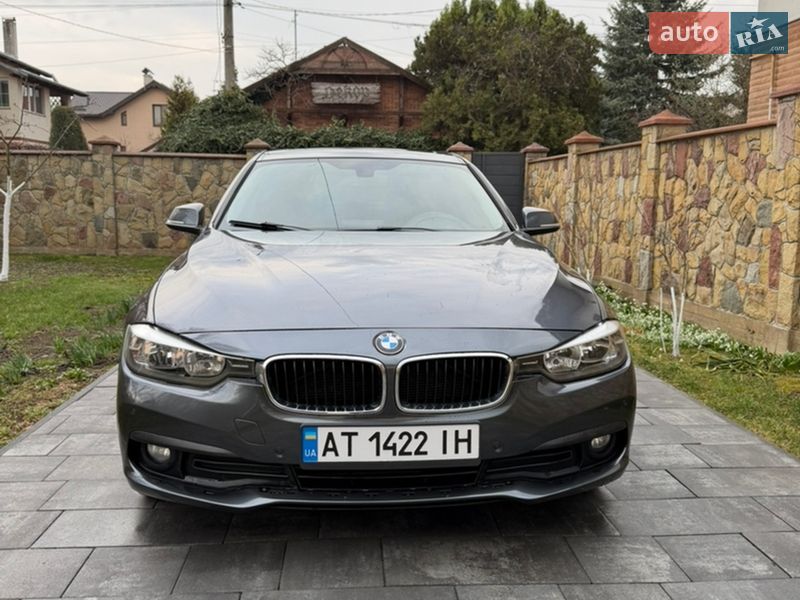 Седан BMW 3 Series 2016 в Івано-Франківську