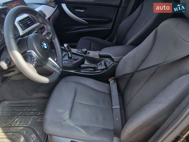 Седан BMW 3 Series 2013 в Кривому Розі