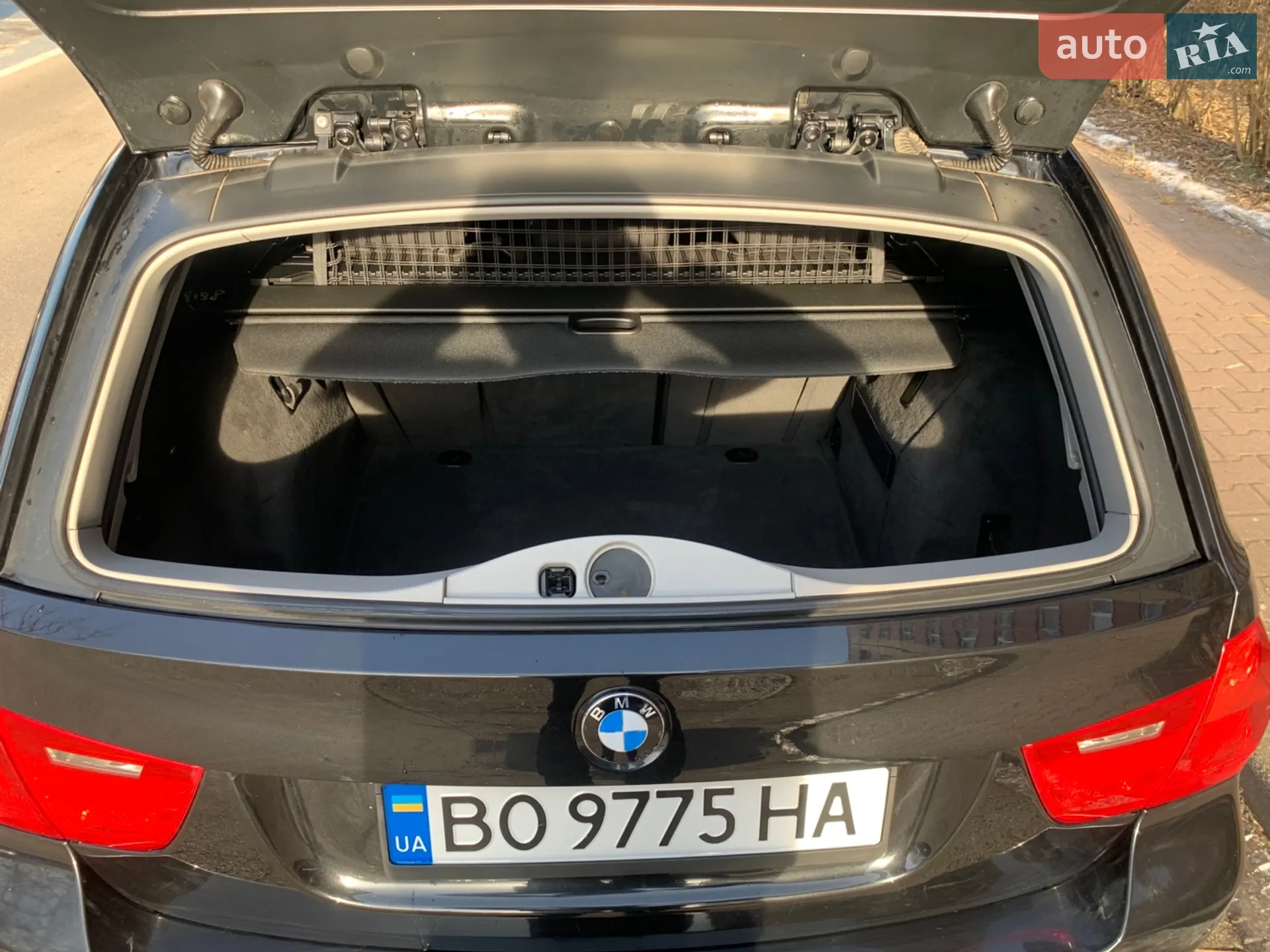 2010 BMW 3er - мініатюра 8