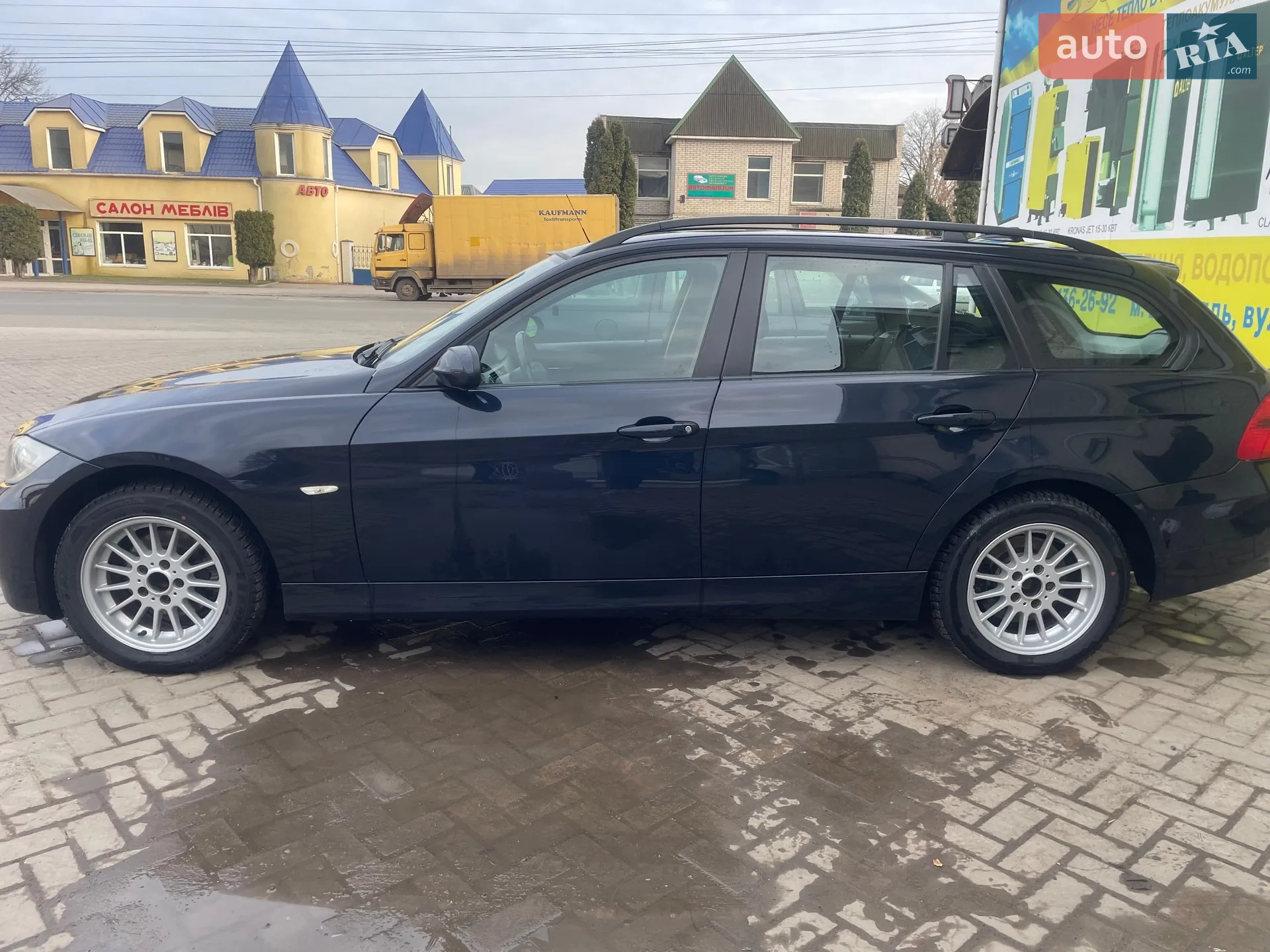 BMW 3 Series 2006 VIN WBAVU31050KY27908 фото оголошення 2 з 18