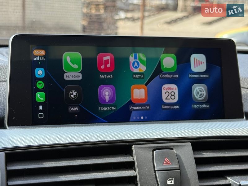 Седан BMW 3 Series 2018 в Киеве