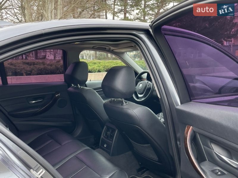 Седан BMW 3 Series 2014 в Николаеве фото 10 Седан BMW 3 Series 2014 в Николаеве