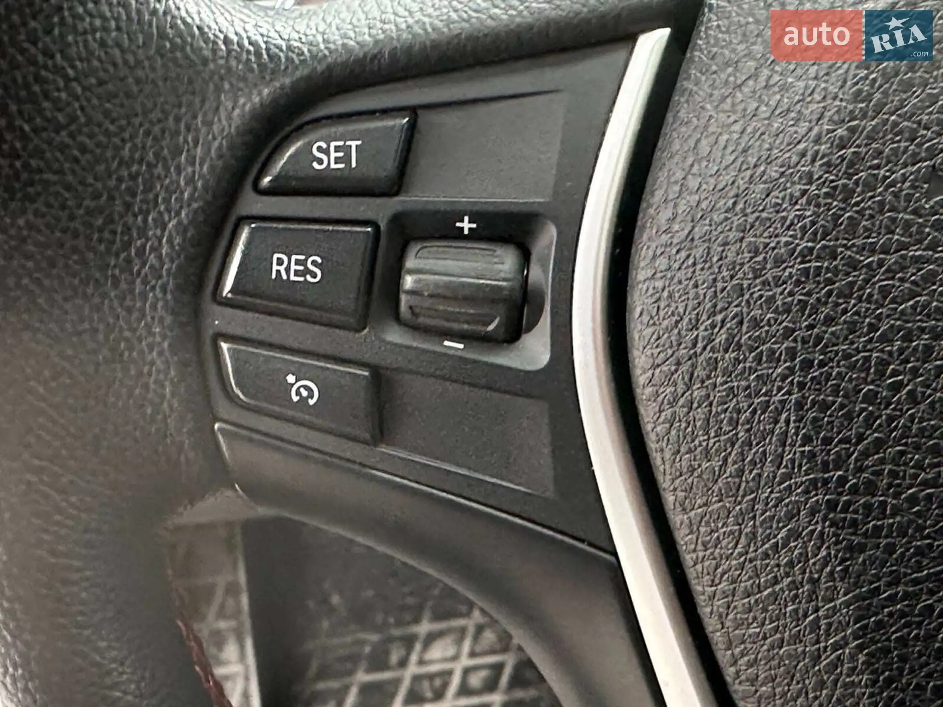 2012 BMW 3er - мініатюра 16