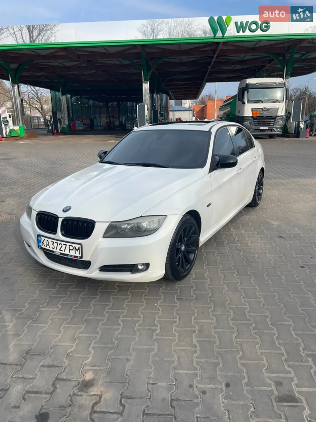 2011 BMW 3er - мініатюра 2