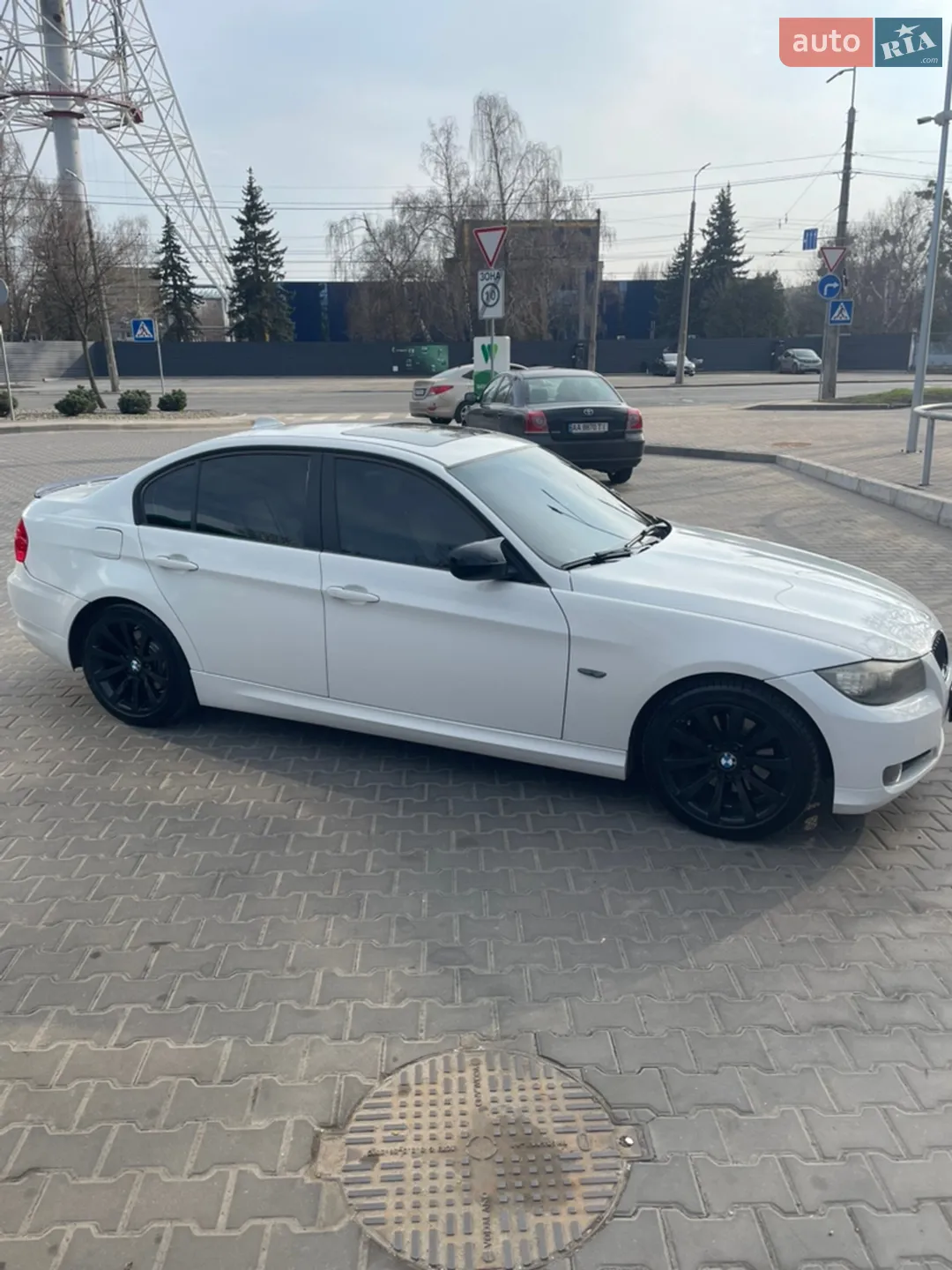 2011 BMW 3er - мініатюра 6