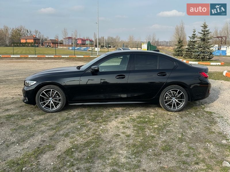 Седан BMW 3 Series 2022 в Києві