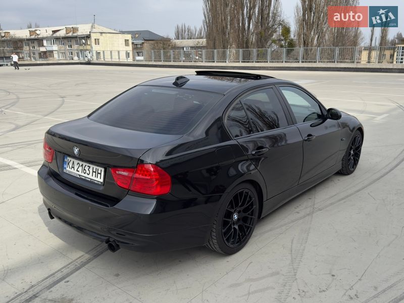 Седан BMW 3 Series 2007 в Киеве