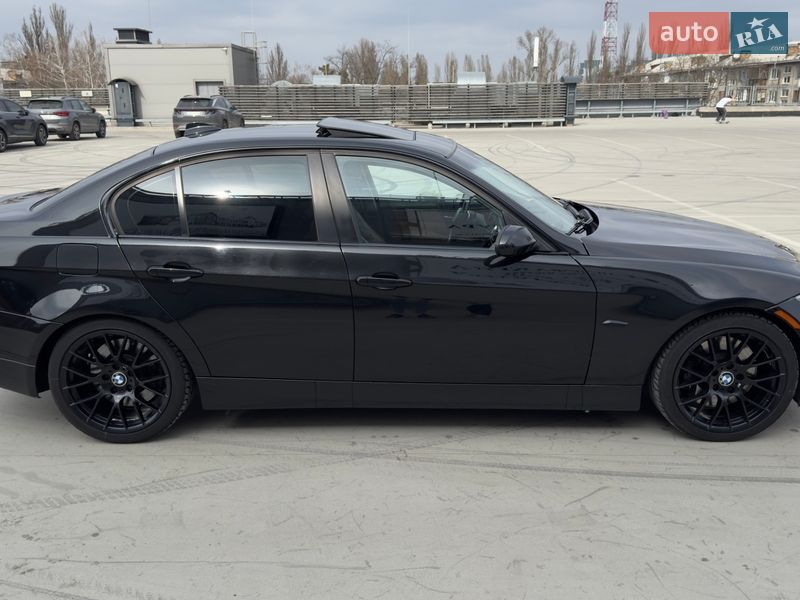 Седан BMW 3 Series 2007 в Киеве