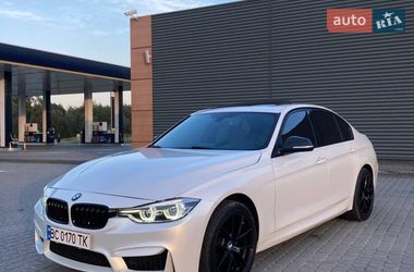 Седан BMW 3 Series 2015 в Львові