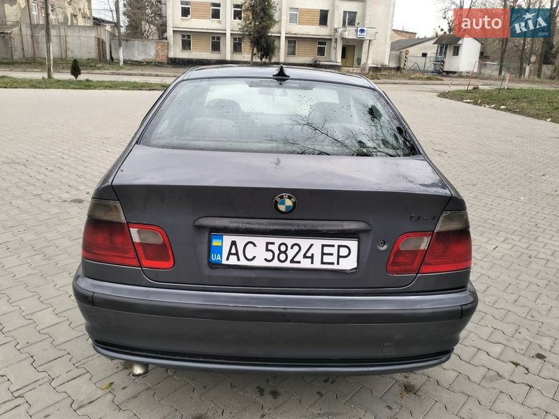 Седан BMW 3 Series 2001 в Черновцах