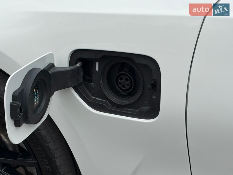 Седан BMW 3 Series 2021 в Каменском