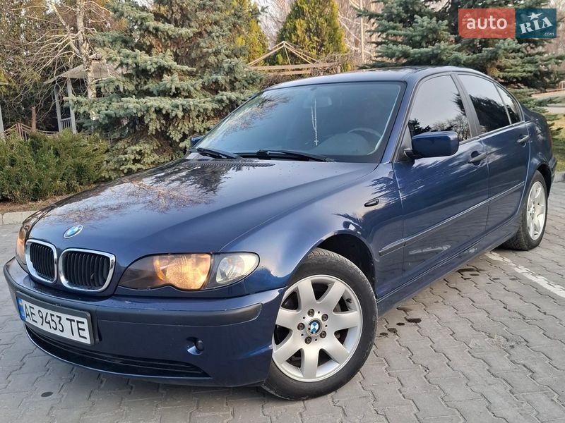 BMW 3 Series 2004