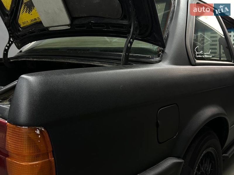 Купе BMW 3 Series 1985 в Николаеве фото Купе BMW 3 Series 1985 в Николаеве