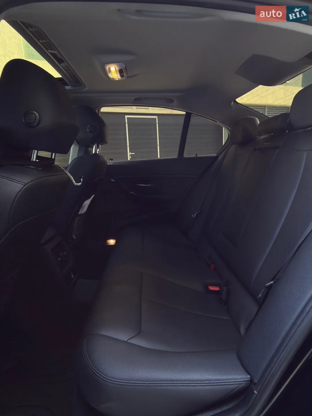 2015 BMW 3er - мініатюра 15
