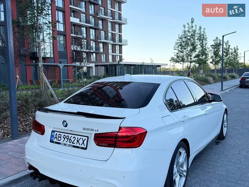 BMW 3 Series 2016 VIN WBA8E5C3XHK388861 фото оголошення 7 з 67