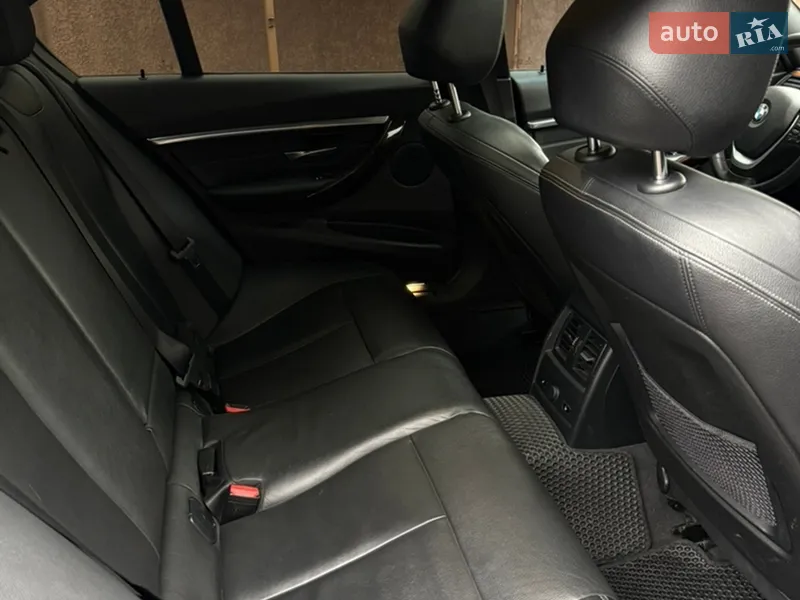 BMW 3 Series 2016 VIN WBA8E3C58GK504787 фото оголошення 18 з 66