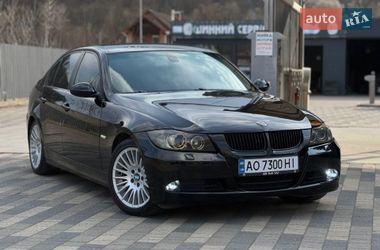 Седан BMW 3 Series 2005 в Ужгороде