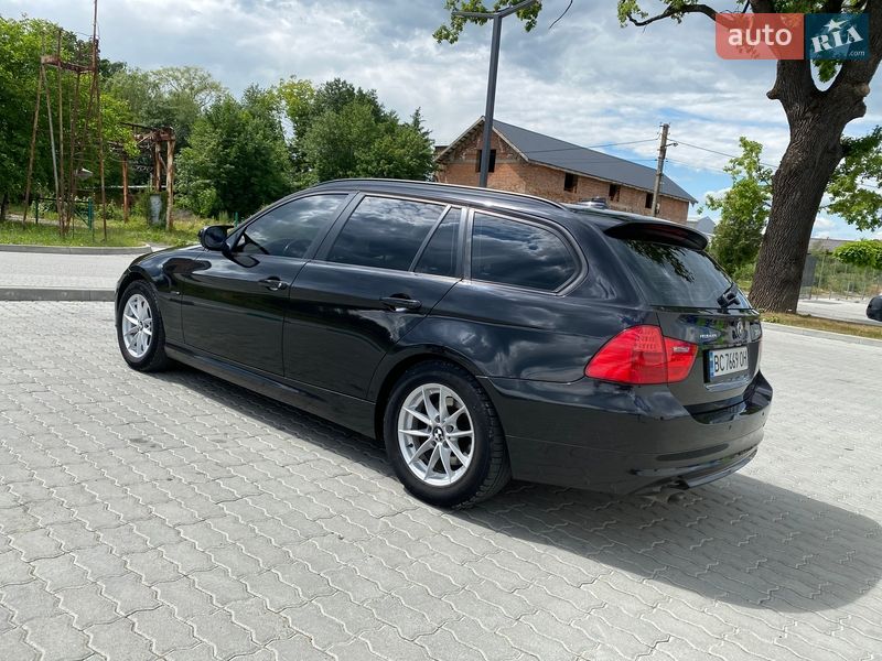 Універсал BMW 3 Series 2011 в Бориславі