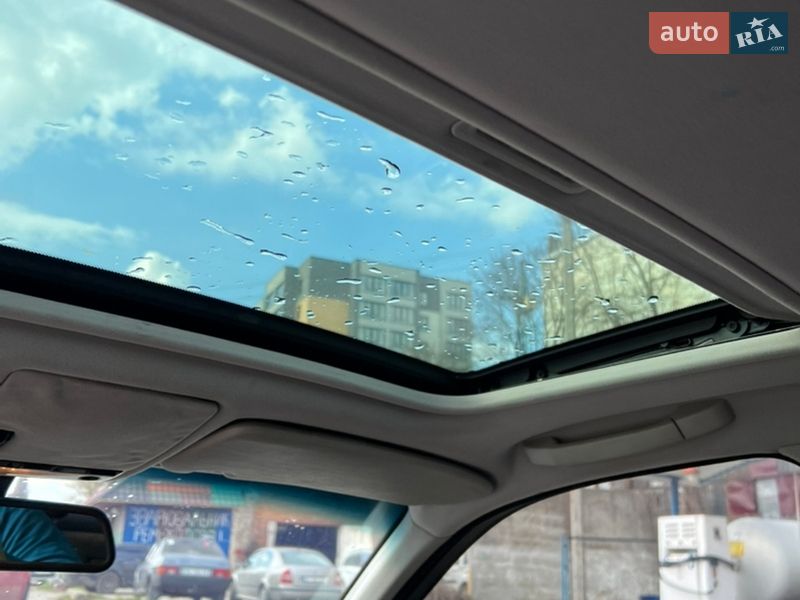 Седан BMW 3 Series 2003 в Хмельницькому