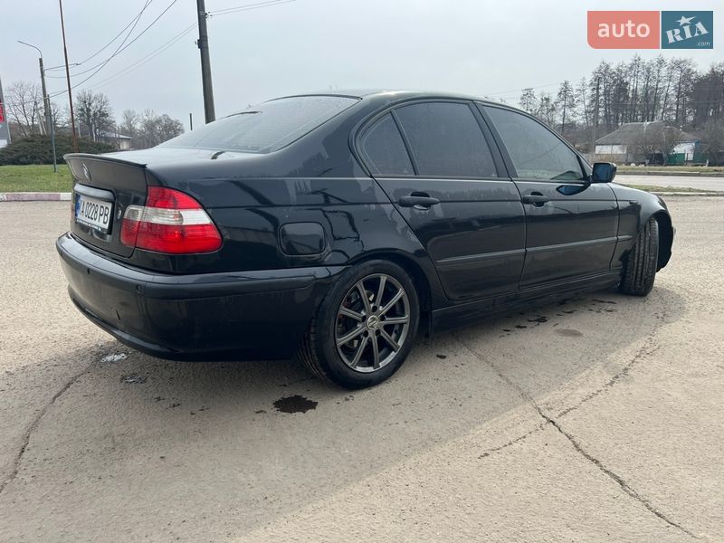 Седан BMW 3 Series 2002 в Киеве