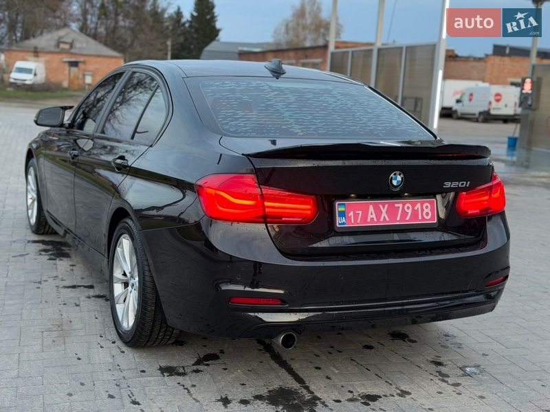 Седан BMW 3 Series 2017 в Лубнах