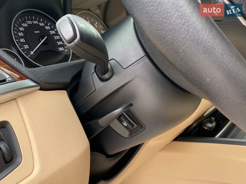 Седан BMW 3 Series 2013 в Коломиї