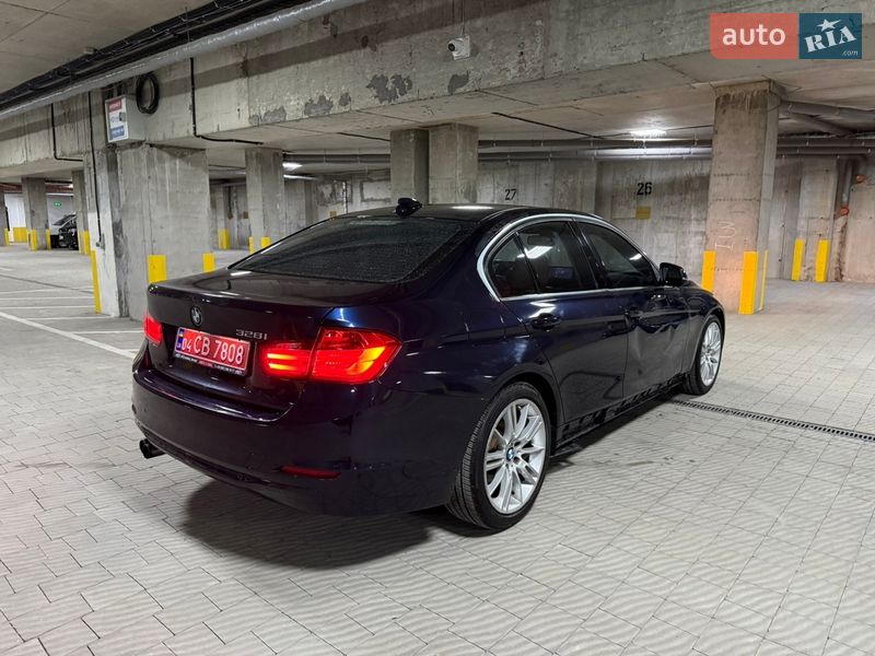 Седан BMW 3 Series 2012 в Тернополі