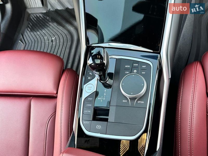 Седан BMW 3 Series 2022 в Киеве фото 37 Седан BMW 3 Series 2022 в Киеве