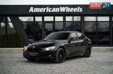 Седан BMW 3 Series 2013 в Чернівцях