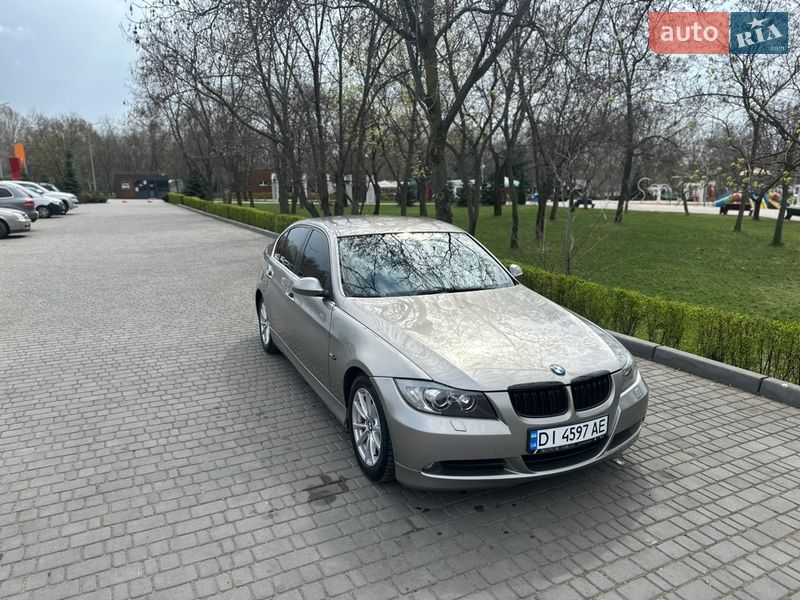 Седан BMW 3 Series 2007 в Каменском